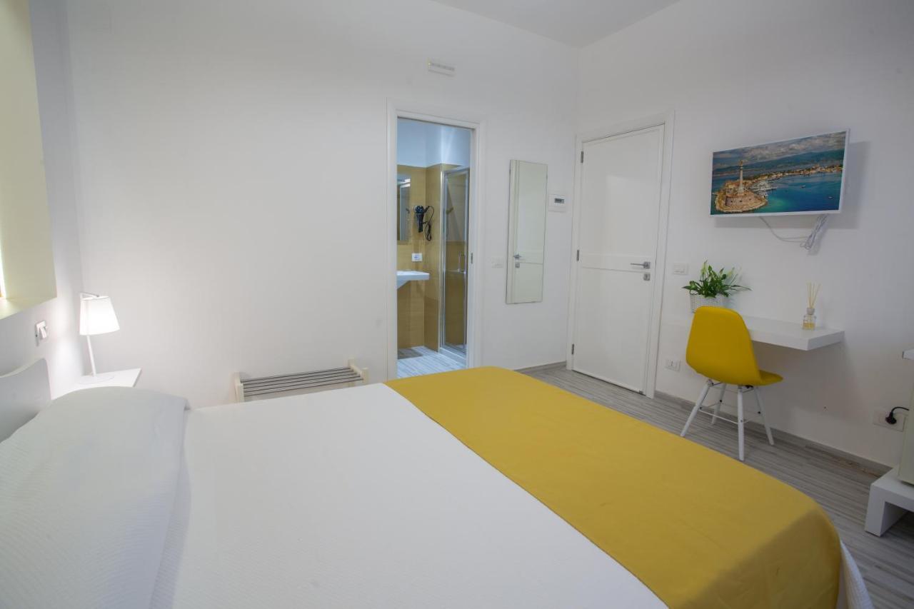 B&B Al Centro Messina Eksteriør billede